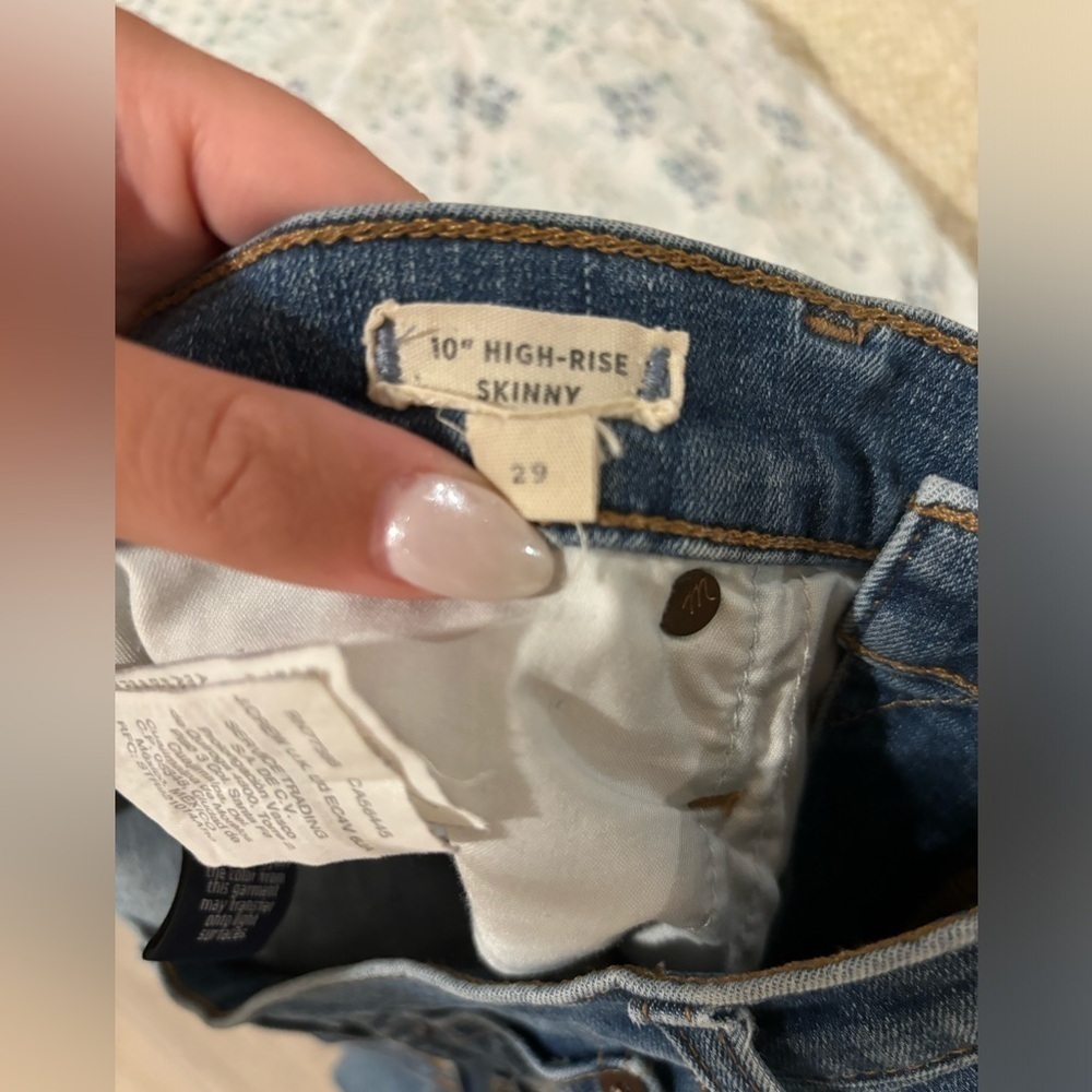 Madewell High Rise Skinny Jeans - Picture 4 of 7
